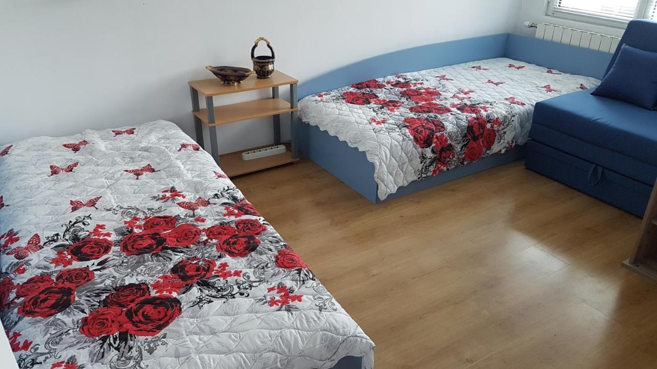 דריאנובו Rosarium Residence Guest House מראה חיצוני תמונה
