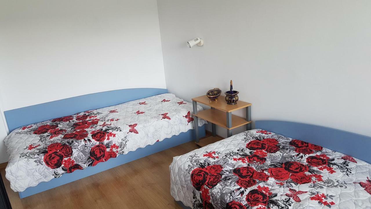 דריאנובו Rosarium Residence Guest House מראה חיצוני תמונה