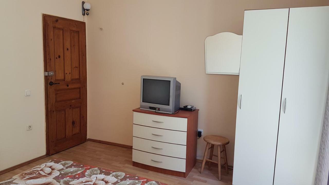 דריאנובו Rosarium Residence Guest House מראה חיצוני תמונה